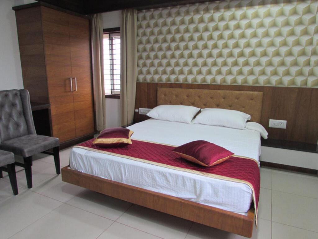 Udupi Regency Hotel Hassan Exterior photo